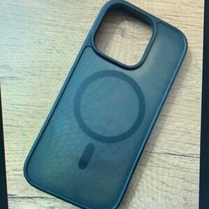 Apple Midnight Blue MagSafe Phone Case